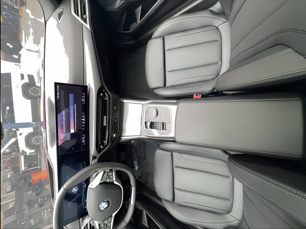 Used 2025 BMW 230i Coupe RWD image 34
