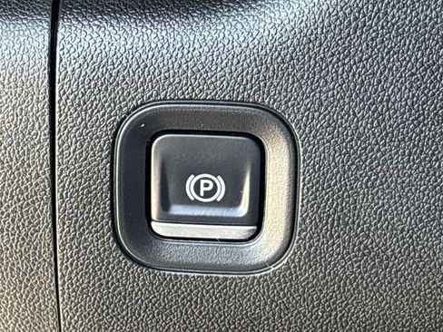 Certified 2025 Chevrolet Silverado 2500 W/T w/ WT/CX Safety Package image 23