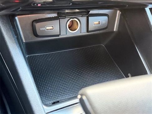 Used 2024 Hyundai Santa Cruz SEL image 20