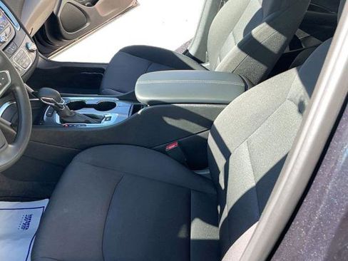Used 2023 Chevrolet Malibu LT w/ Driver Confidence Package FWD image 4