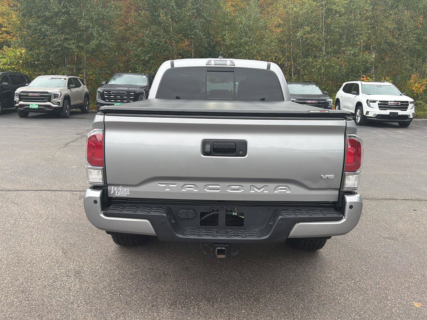 Used 2020 Toyota Tacoma TRD Sport w/ Technology Package AWD/4WD image 4
