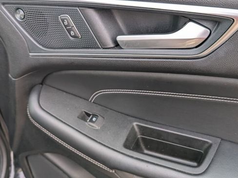 Used 2024 Ford Edge Titanium image 50