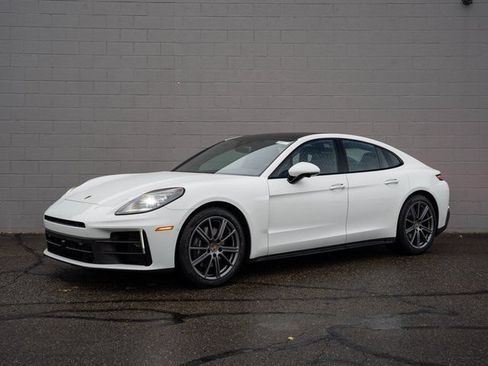 Certified 2025 Porsche Panamera 4 AWD/4WD image 1