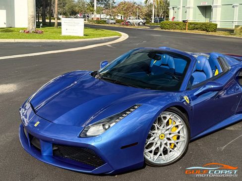 Used 2018 Ferrari 488 Spider image 8