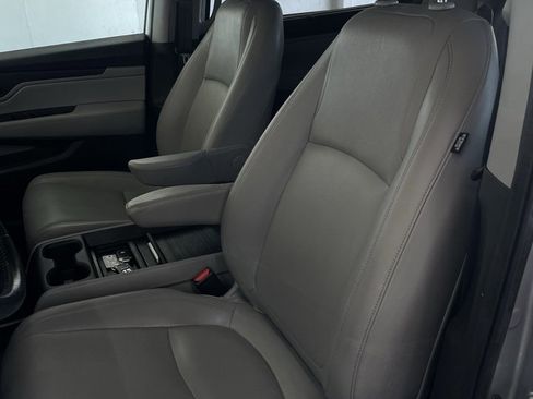 Used 2018 Honda Odyssey EX-L image 13