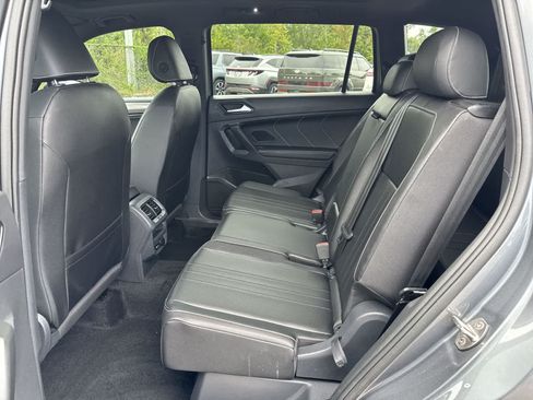 Used 2024 Volkswagen Tiguan SE R-Line FWD image 26