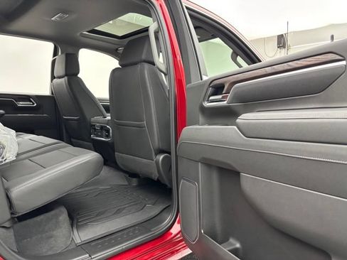 New 2026 GMC Sierra 2500 SLT w/ SLT Premium Package AWD/4WD image 37