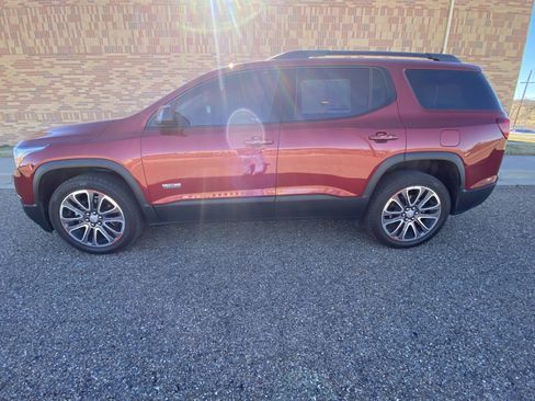 Used 2019 GMC Acadia SLT image 4