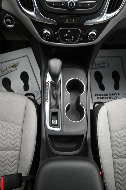 Used 2022 Chevrolet Equinox LS w/ LPO, Floor Liner Package FWD image 20