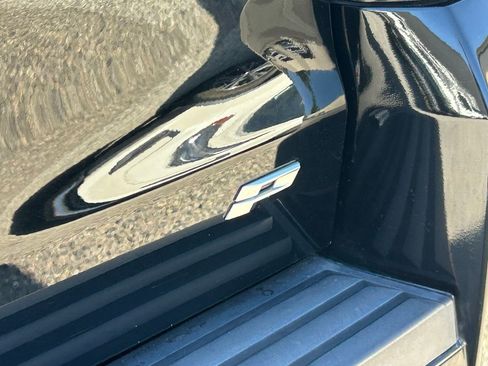 Used 2015 Cadillac Escalade Platinum image 5