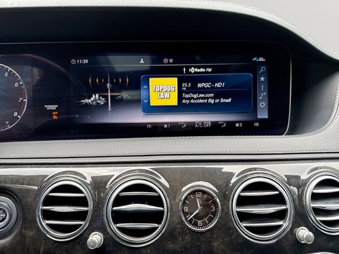 Used 2020 Mercedes-Benz S 560 Sedan image 12