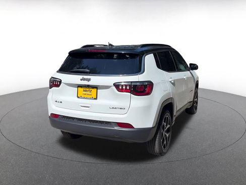 Used 2025 Jeep Compass Limited AWD/4WD image 15