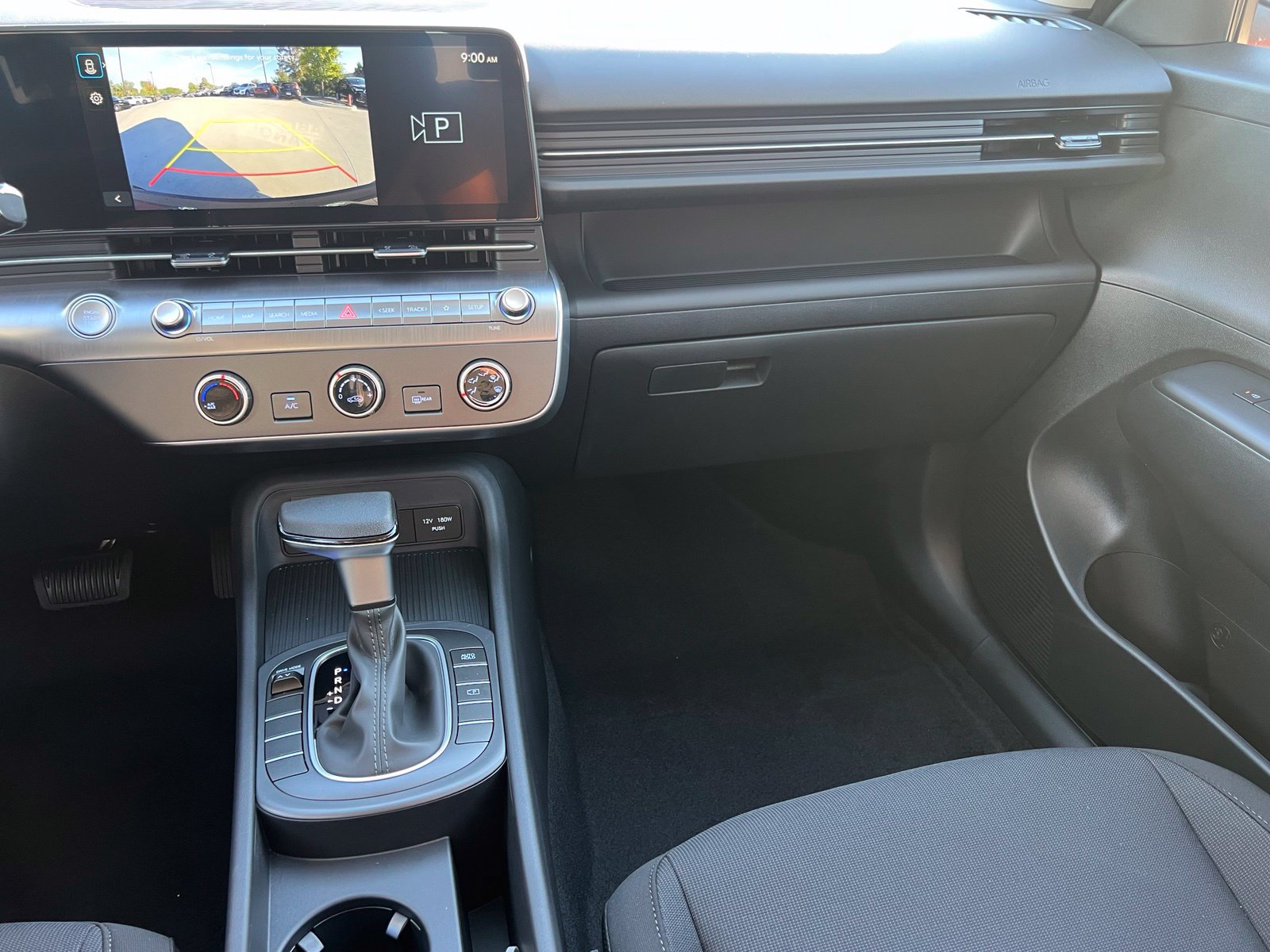 New 2027 Hyundai Kona SE FWD image 31
