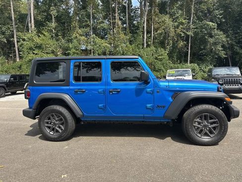 New 2025 Jeep Wrangler Sport S image 4