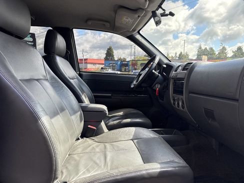 Used 2005 Chevrolet Colorado LS AWD/4WD image 17