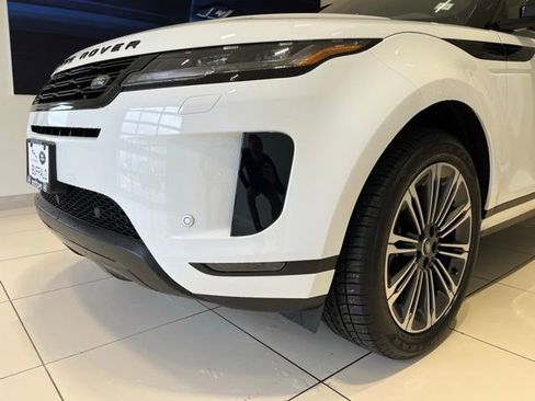 Used 2024 Land Rover Range Rover Evoque S AWD/4WD image 15