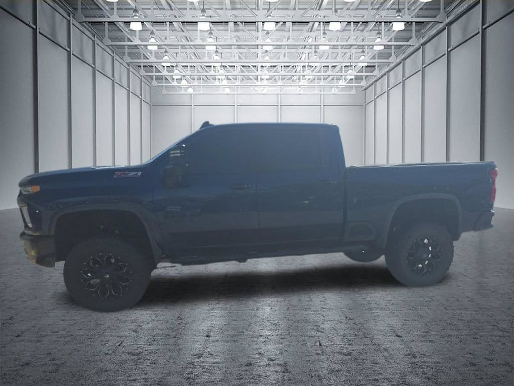 Used 2020 Chevrolet Silverado 2500 LTZ w/ LTZ Premium Package AWD/4WD image 4
