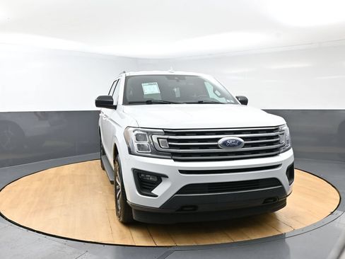 Used 2021 Ford Expedition XL AWD/4WD image 2