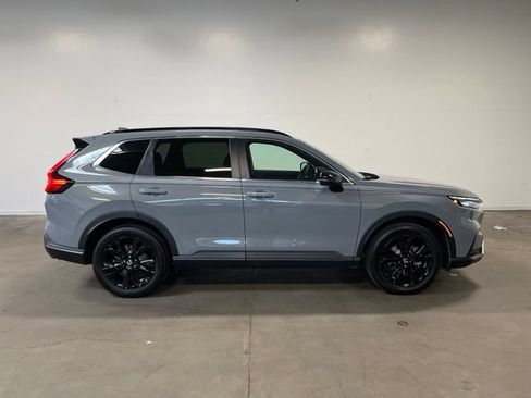 Used 2024 Honda CR-V Sport Touring image 2