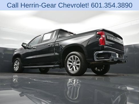 Used 2021 Chevrolet Silverado 1500 LTZ AWD/4WD image 43