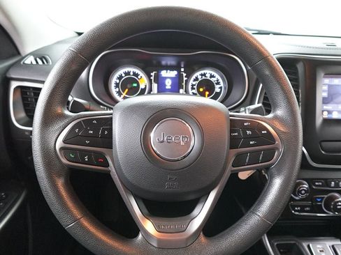 Used 2021 Jeep Cherokee Latitude image 13