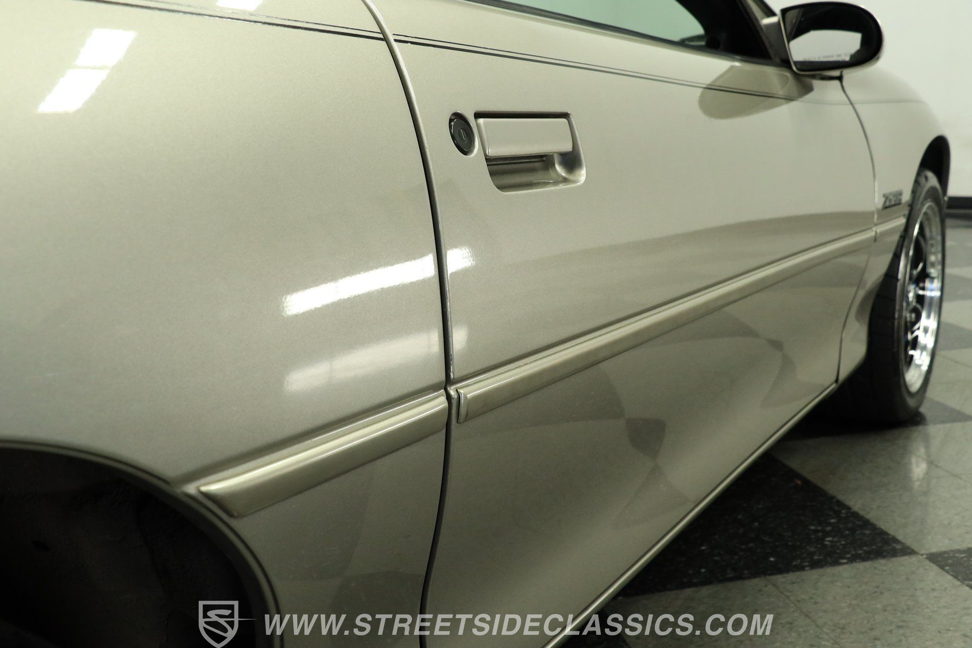Used 1999 Chevrolet Camaro Z28 RWD image 27