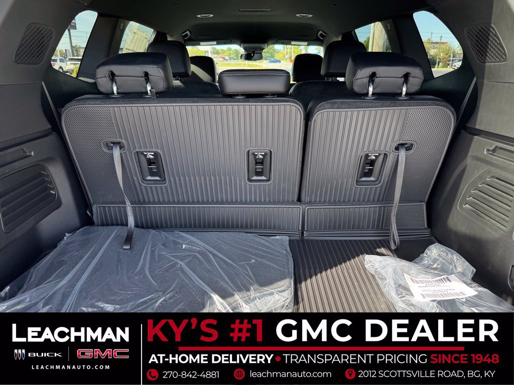 New 2027 Buick Enclave Preferred w/ LPO, Floor Liner Package FWD image 29