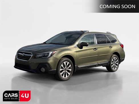 Used 2018 Subaru Outback 3.6R Touring image 3