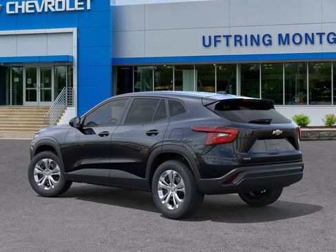 New 2026 Chevrolet Trax LS FWD image 3