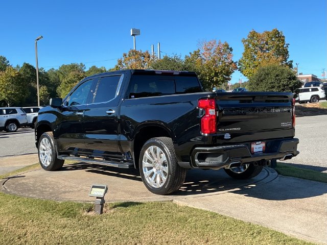 Used 2022 Chevrolet Silverado 1500 High Country AWD/4WD image 5