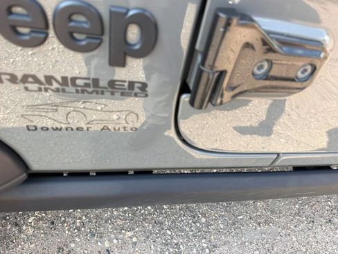 Used 2022 Jeep Wrangler Unlimited Sport AWD/4WD image 36