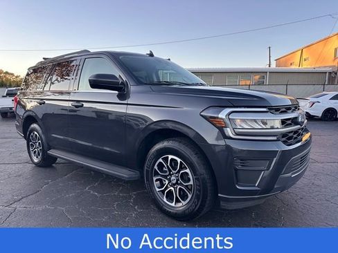 Used 2024 Ford Expedition XLT image 5