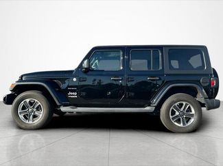 Used 2019 Jeep Wrangler Unlimited Sahara video 2