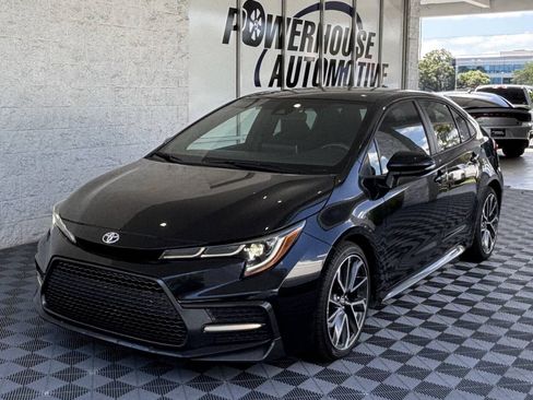 Used 2020 Toyota Corolla SE FWD image 2