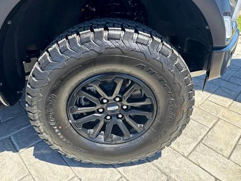 Used 2026 Ford F150 Raptor AWD/4WD image 4