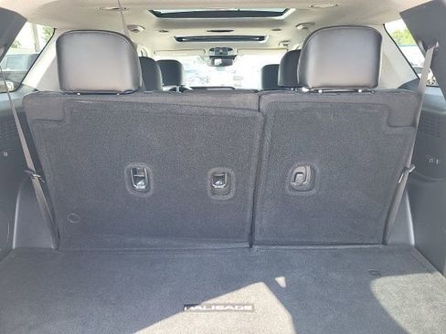 Used 2021 Hyundai Palisade Limited image 12