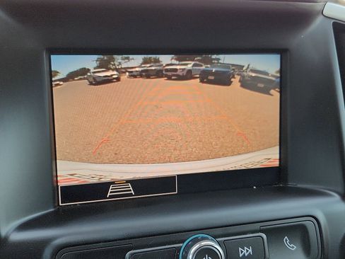 Used 2023 GMC Terrain SLE AWD/4WD image 19