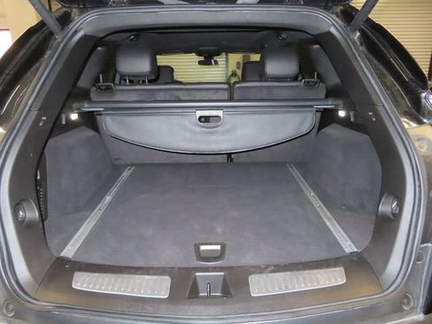 Used 2025 Cadillac XT5 Premium Luxury image 23