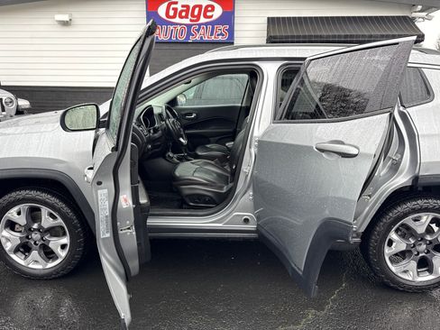 Used 2020 Jeep Compass Limited image 16