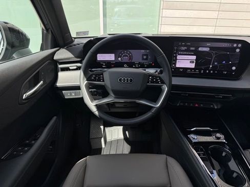 New 2026 Audi Q3 quattro 2.0T image 10