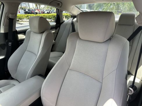 Used 2018 Honda Accord LX image 19