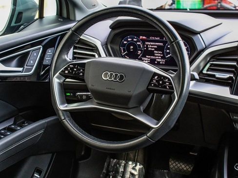 Used 2024 Audi Q4 e-tron Premium Plus w/ Premium Plus image 26