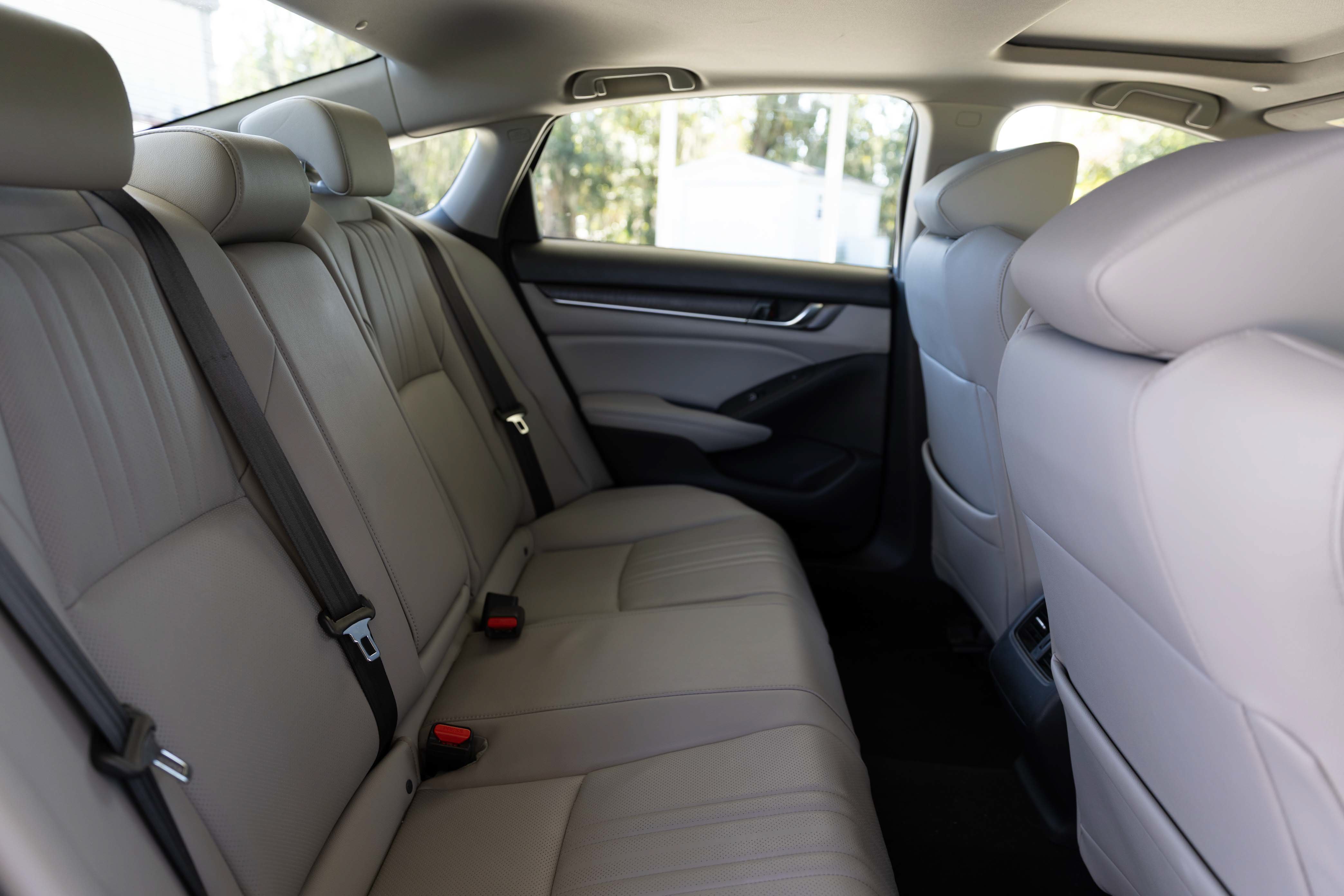Used 2019 Honda Accord Touring image 17