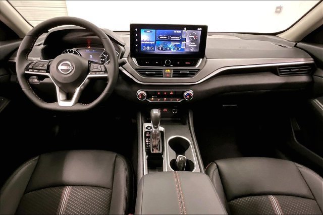 New 2026 Nissan Altima 2.5 SR FWD image 6
