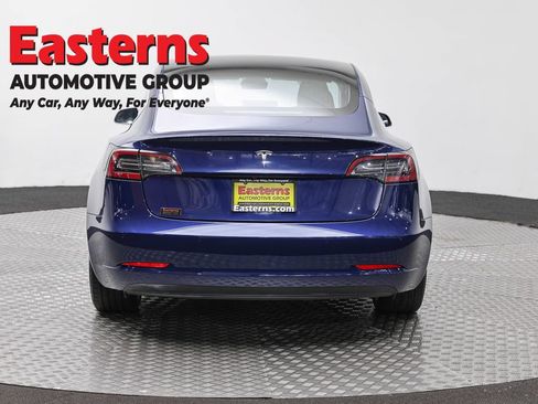 Used 2018 Tesla Model 3 Long Range RWD image 6
