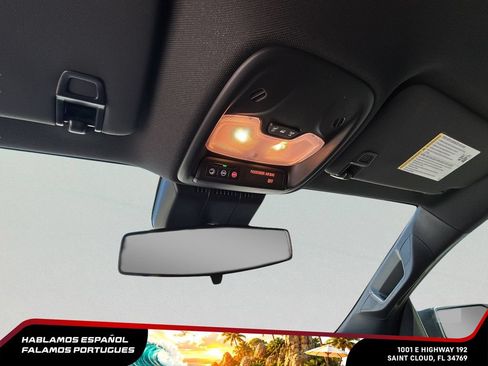 Used 2025 Chevrolet Colorado W/T RWD image 18