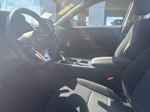 New 2025 Nissan Sentra SV w/ All-Weather Package image 9