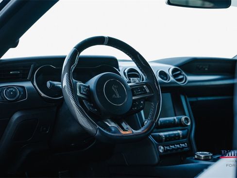 Certified 2022 Ford Mustang Shelby GT500 w/ Technology Package image 15