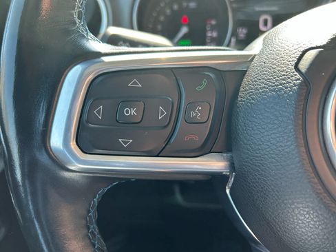Used 2023 Jeep Wrangler Unlimited Rubicon 4xe w/ Cold Weather Group AWD/4WD image 25