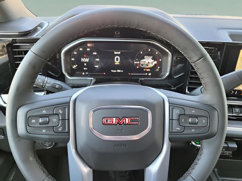 New 2026 GMC Sierra 3500 SLT w/ SLT Convenience Package image 28